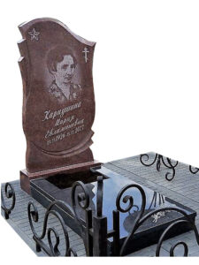 Памятники из коричневого гранита