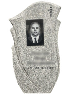 Памятники из серого гранита