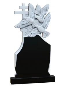 Памятник с лебедем, голубем